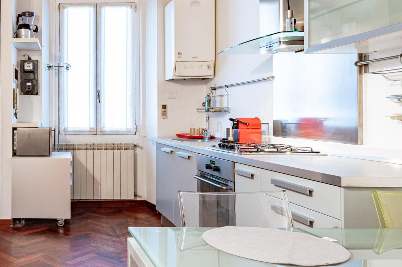 Ticinese Livings Comfy Suite - Full City Center Milano Exterior foto